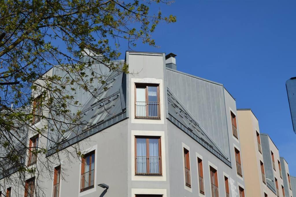 Luxury Apartment With A Balcony And View In Riga Old Town Экстерьер фото
